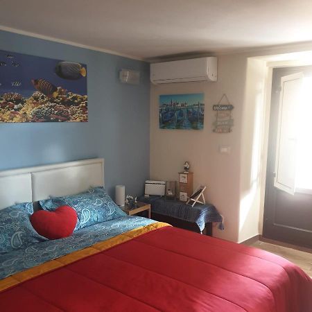 Апартаменты Viky House Катания Экстерьер фото